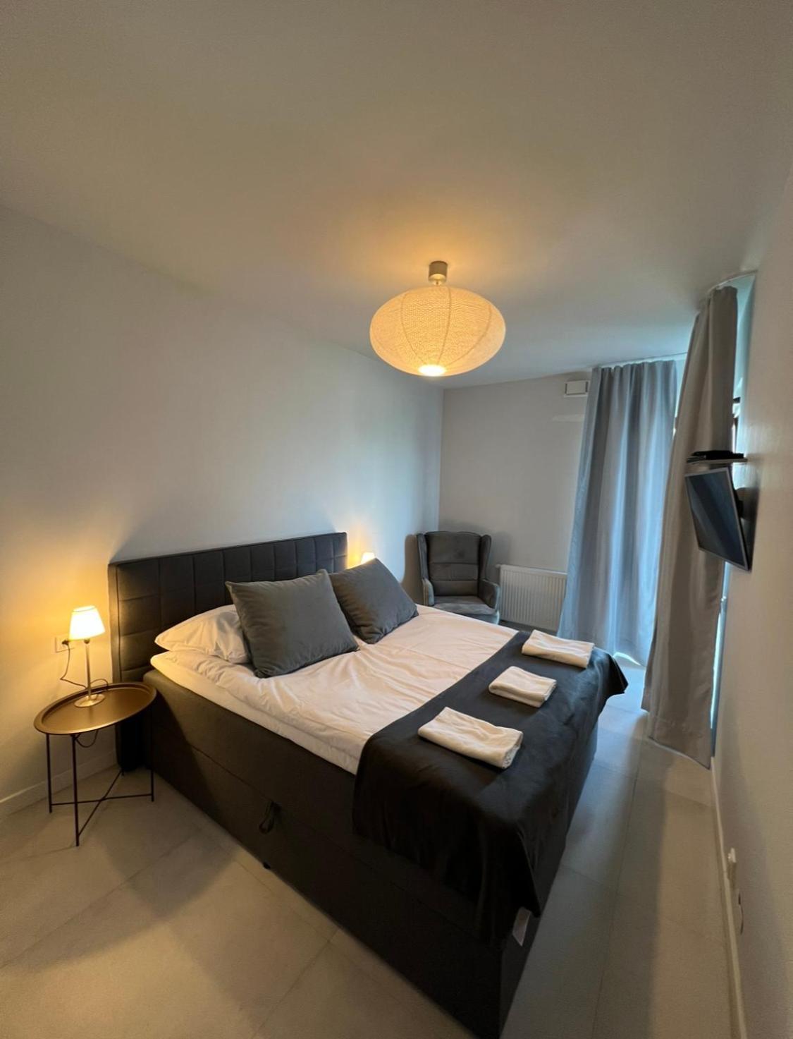 Wola Luxury Stay Варшава Екстер'єр фото